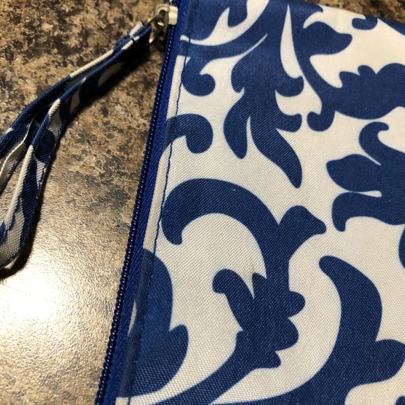 Women’s make up case - Picture 3 of 6